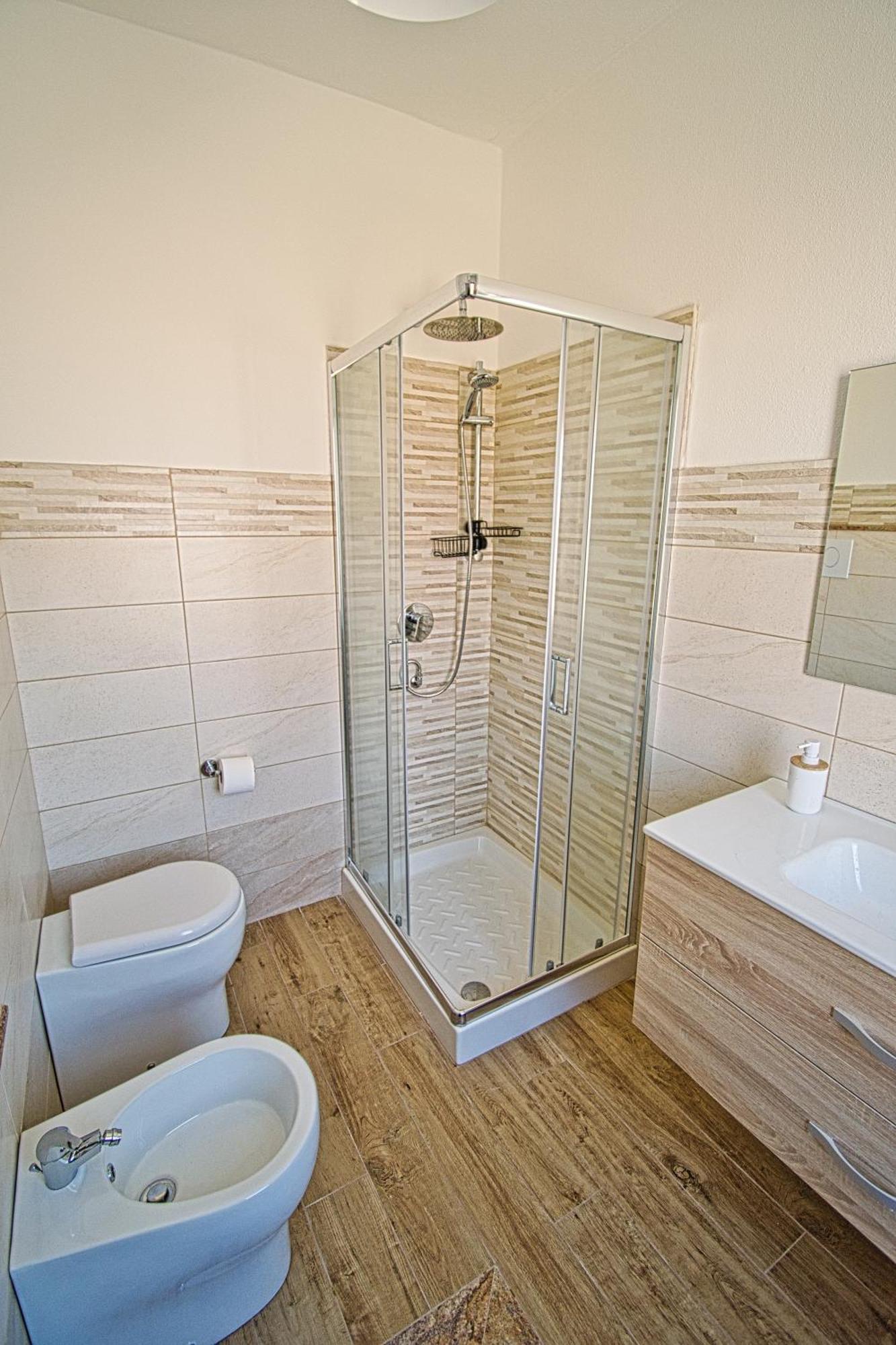 Dommu Livia Hotel Лотцорай Екстериор снимка