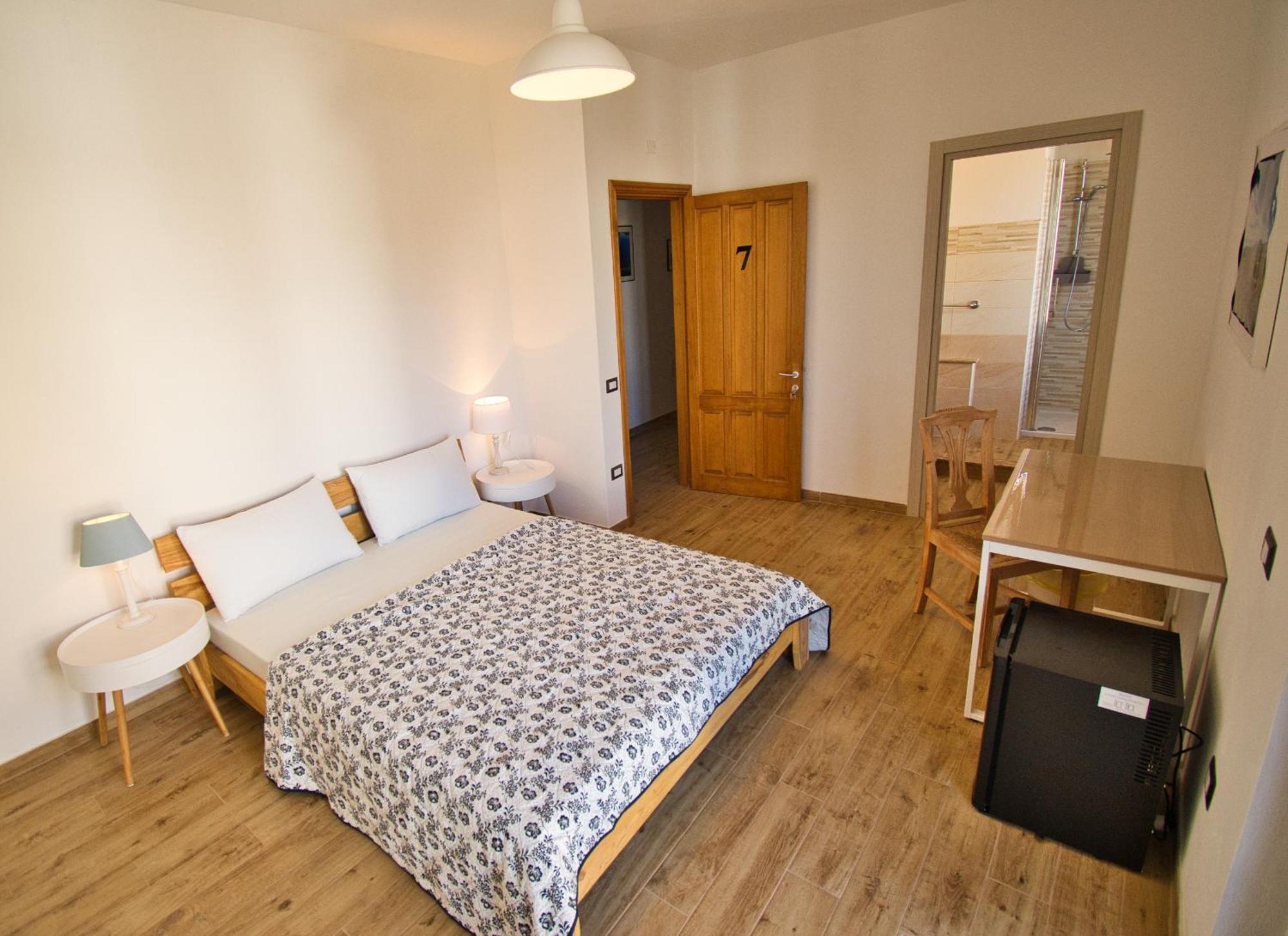 Dommu Livia Hotel Лотцорай Екстериор снимка