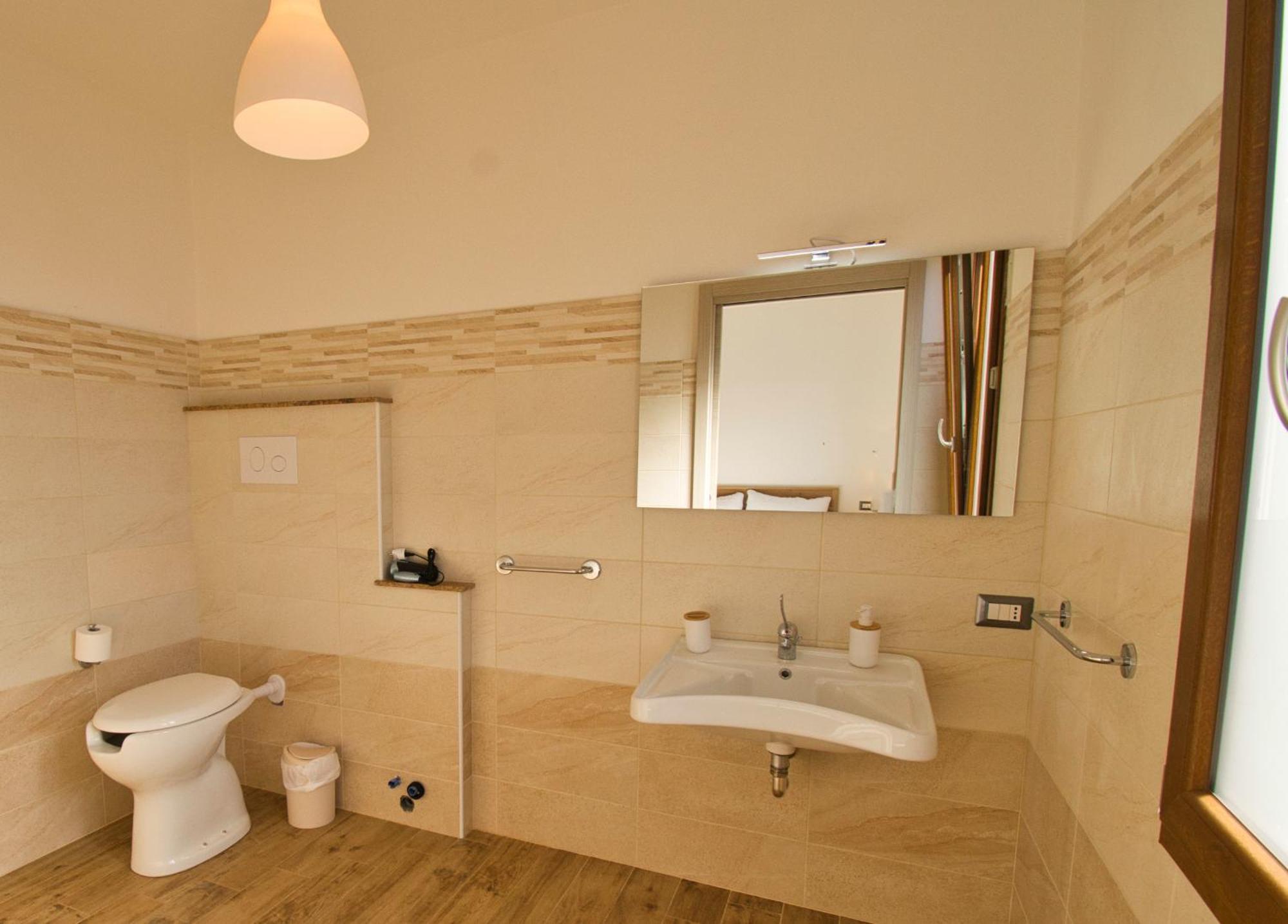 Dommu Livia Hotel Лотцорай Екстериор снимка