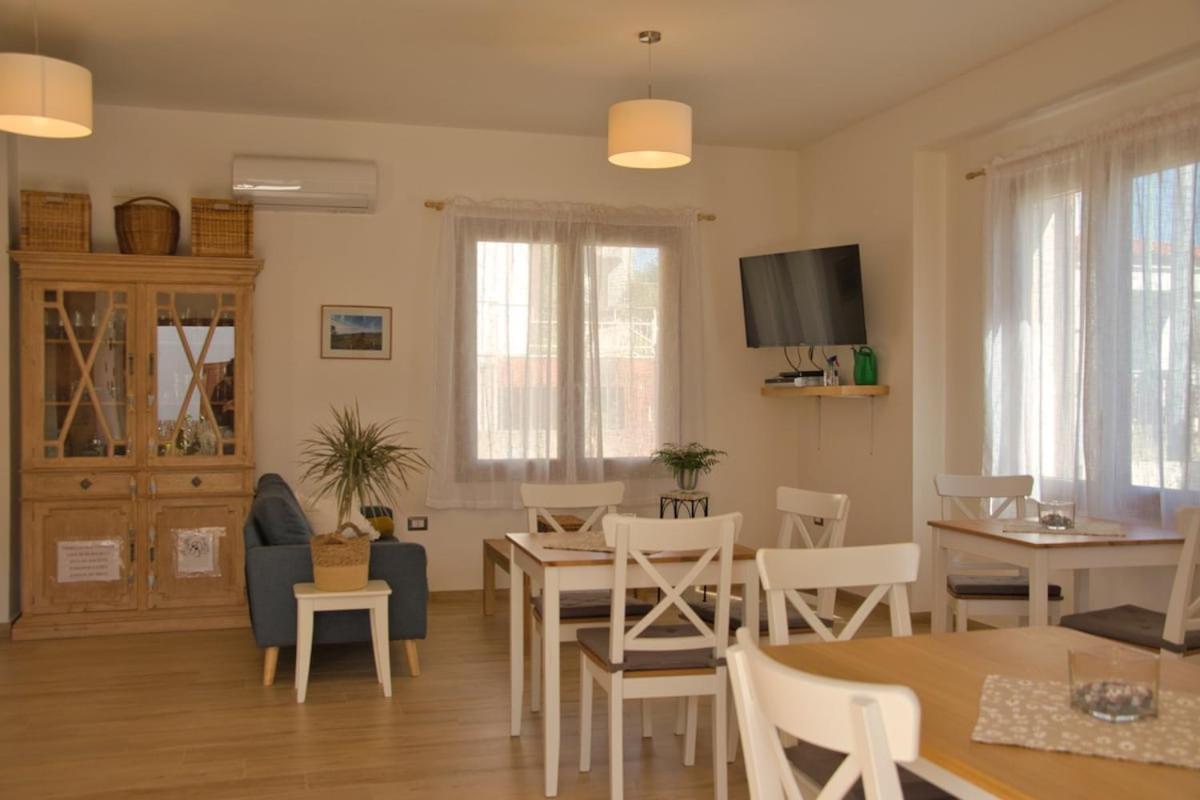 Dommu Livia Hotel Лотцорай Екстериор снимка