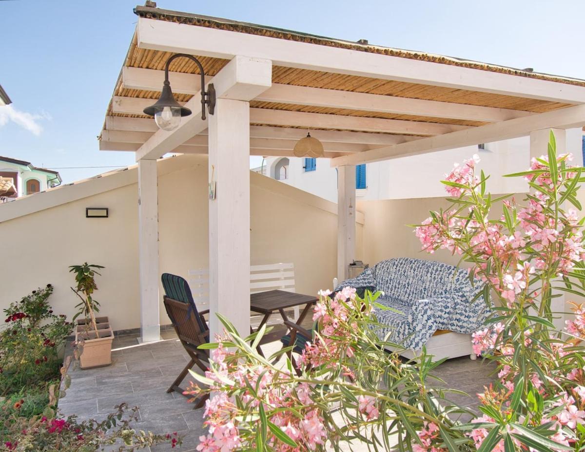 Dommu Livia Hotel Лотцорай Екстериор снимка