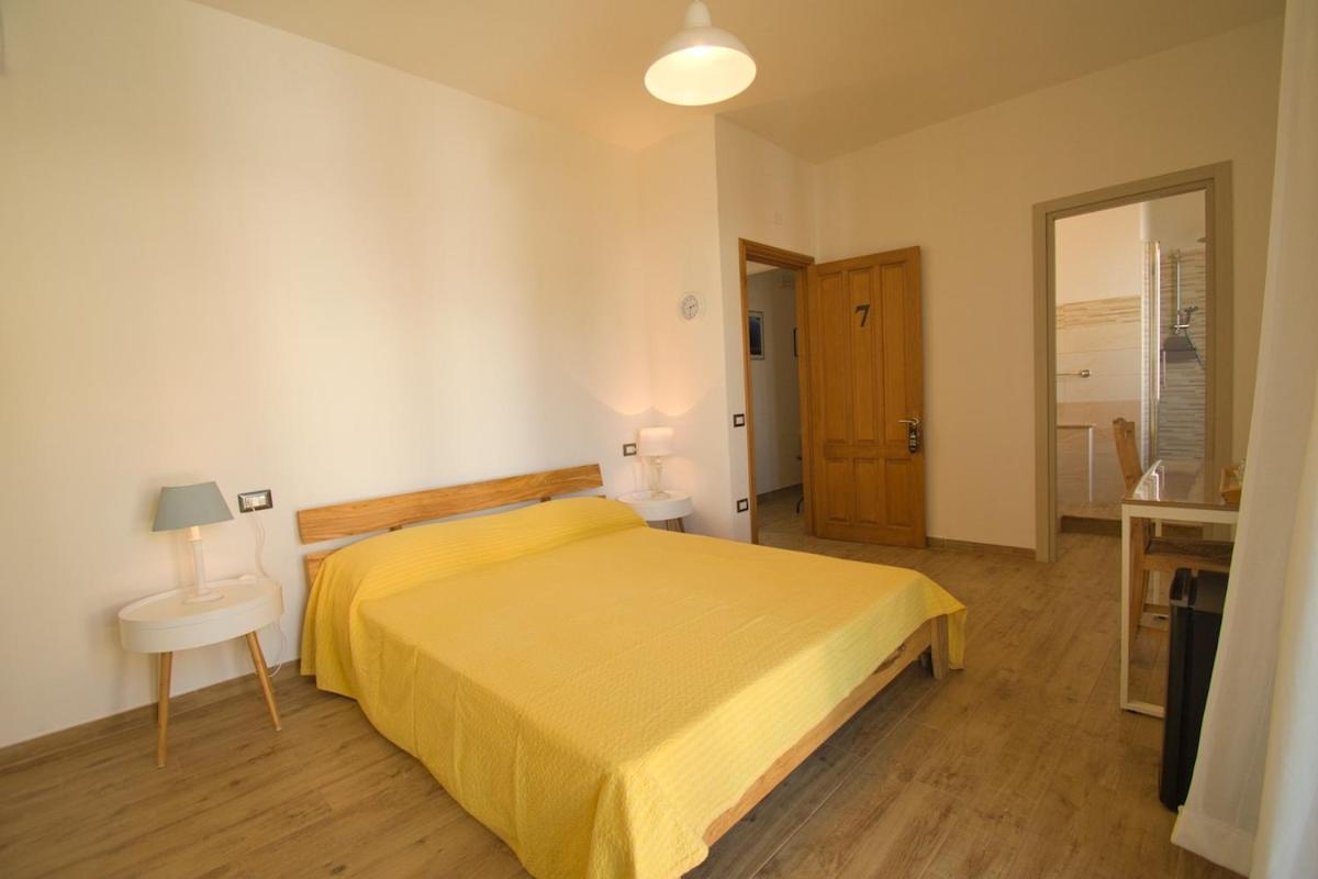 Dommu Livia Hotel Лотцорай Екстериор снимка